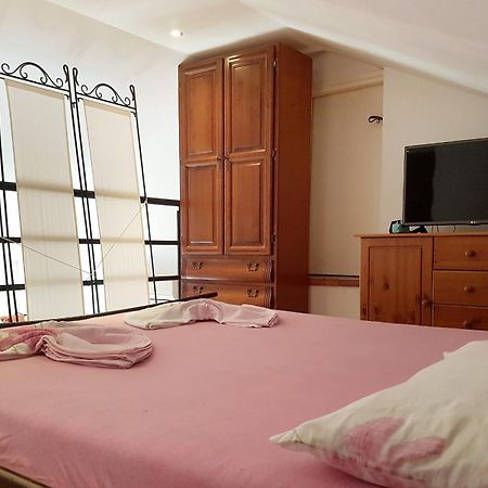 Apartments By The Sea Gradac, Makarska - 6661 Gradac  Pokoj fotografie