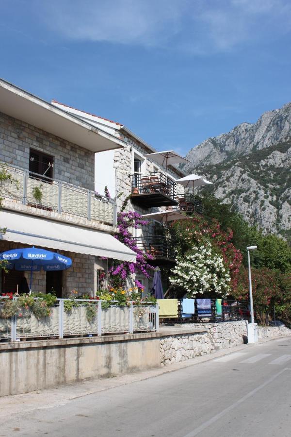 Apartments By The Sea Gradac, Makarska - 6661 Gradac  Exteriér fotografie