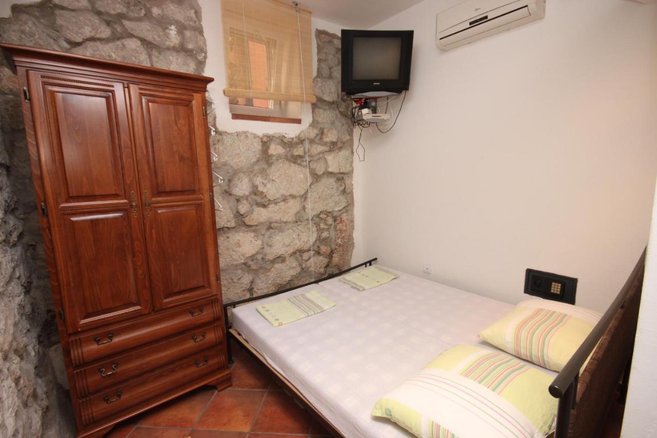 Apartments By The Sea Gradac, Makarska - 6661 Gradac  Exteriér fotografie